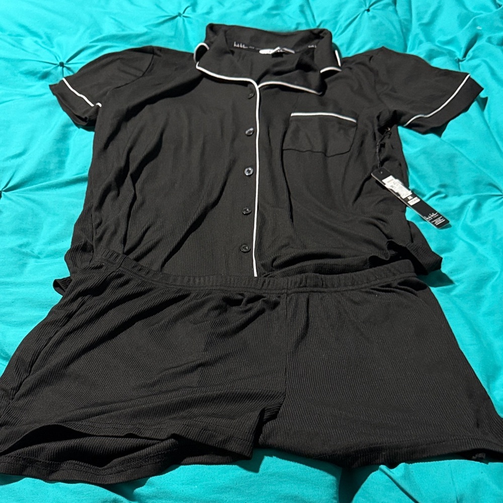 Nicole Miller Black Pajama Set
